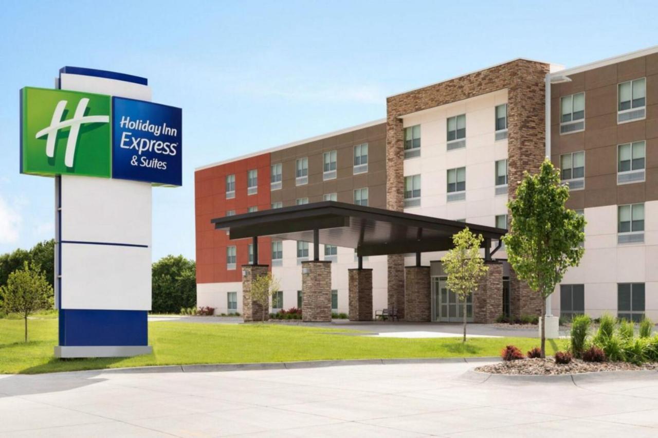 Holiday Inn Express & Suites Charlottesville By Ihg Extérieur photo