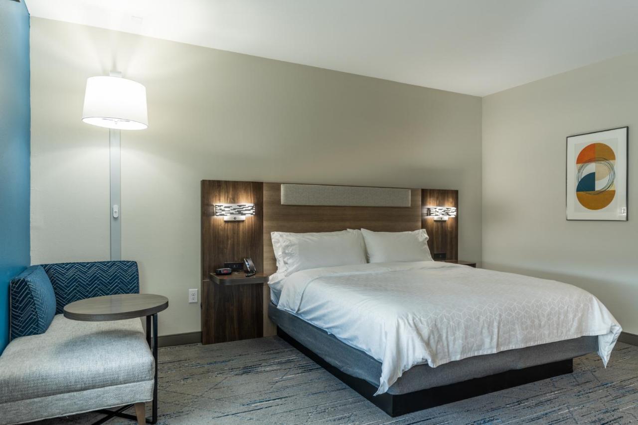 Holiday Inn Express & Suites Charlottesville By Ihg Extérieur photo