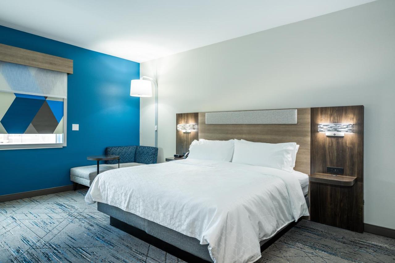 Holiday Inn Express & Suites Charlottesville By Ihg Extérieur photo