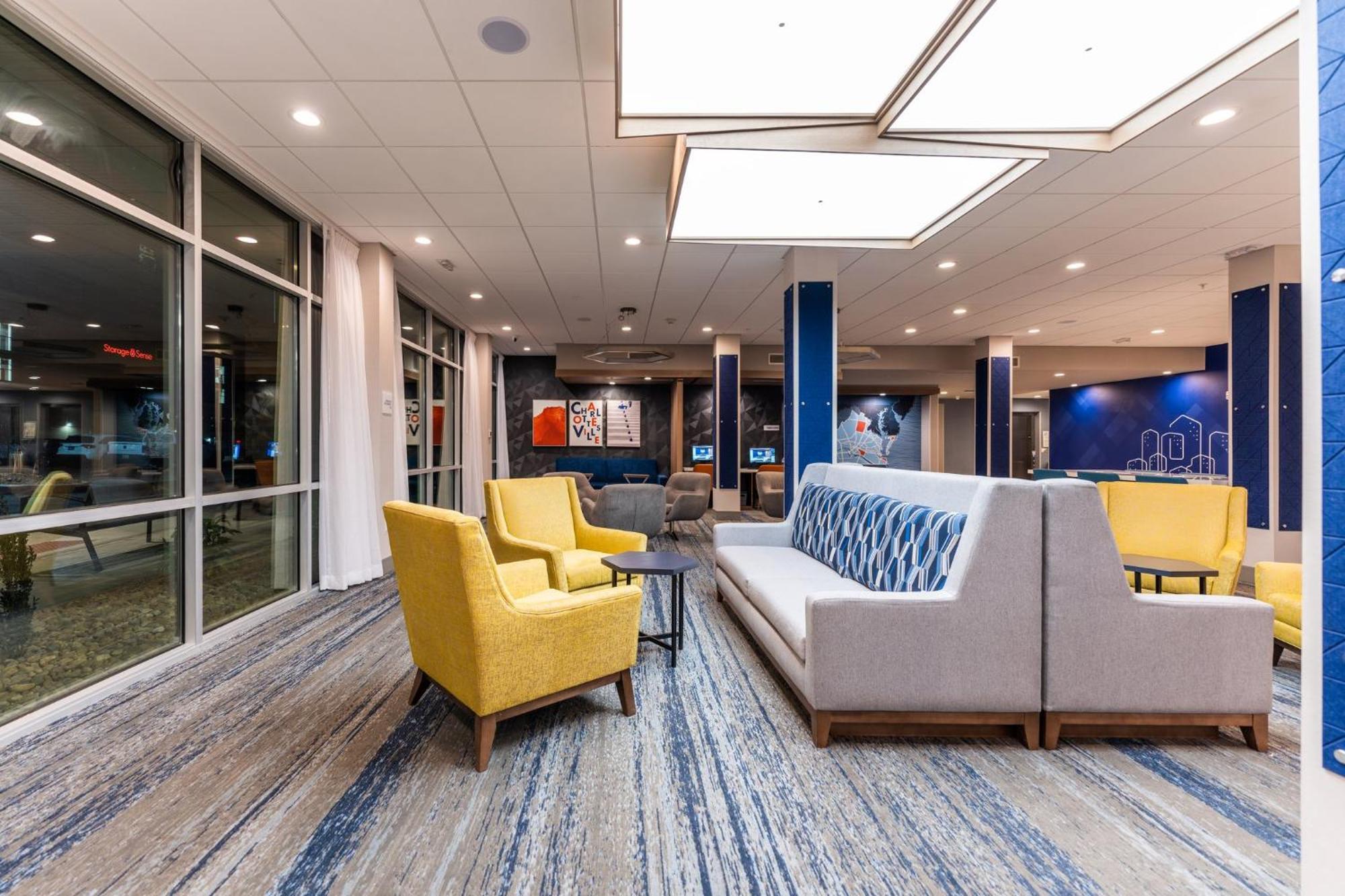 Holiday Inn Express & Suites Charlottesville By Ihg Extérieur photo